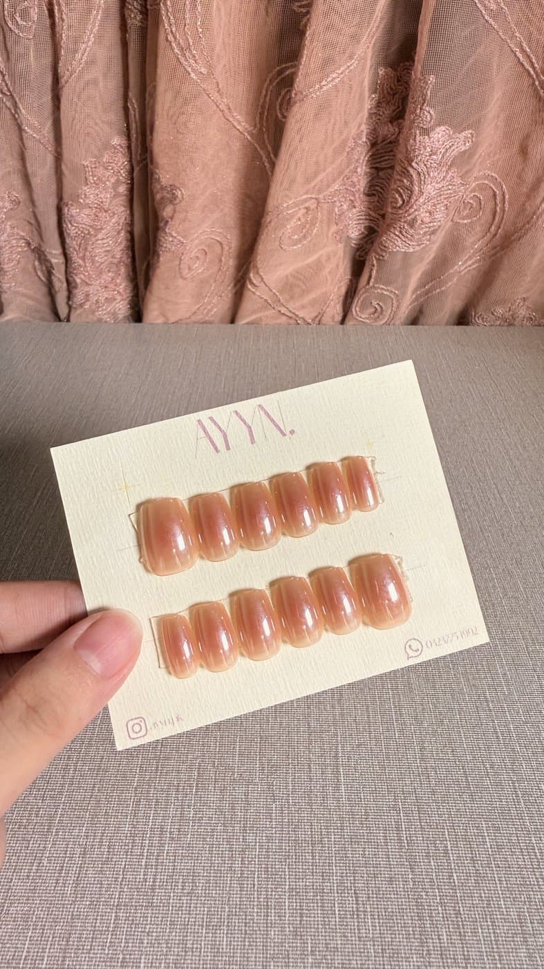 Caramel Glaze — Design #13 by AYYN. PKR 650 — photo 2